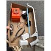 Image 1 : Assorted tools