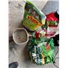 Image 1 : Grass fertilizer, etc.
