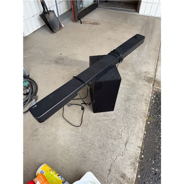 LG wireless sound bar and LG subwoofer