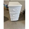 Image 1 : Storage drawers