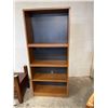 Image 1 : Bookshelf extra shelves needs more pins