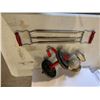 Image 1 : Weights and exercise items