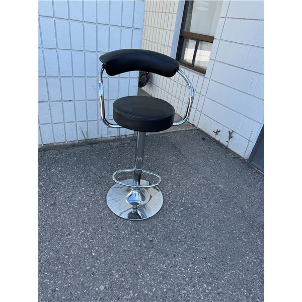 Adjustable stool