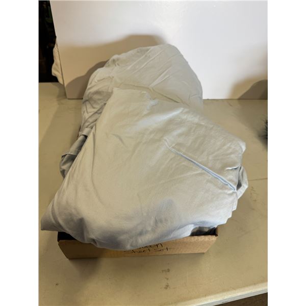 Queen sheet set
