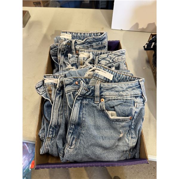 Jeans size 25