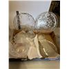 Image 1 : Serving dishes