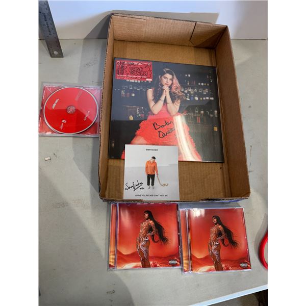 Baby queen, record and other CDs