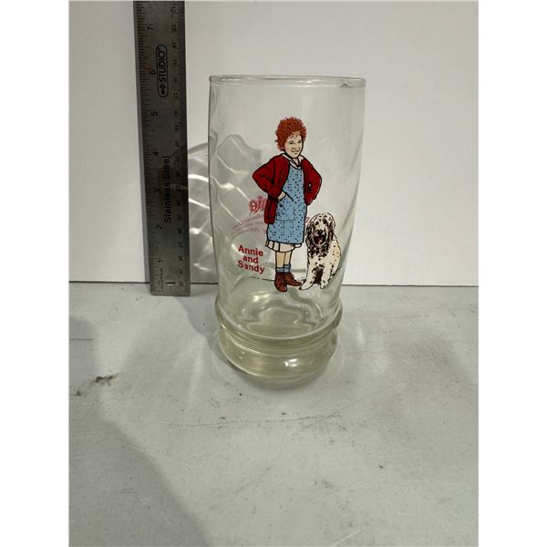 Annie and Sandy Swenson collector  glass