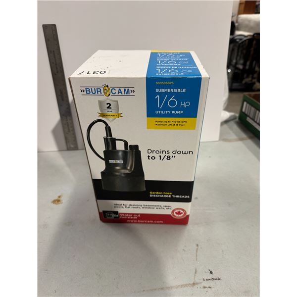 Submersible 1/6 hp utility pump