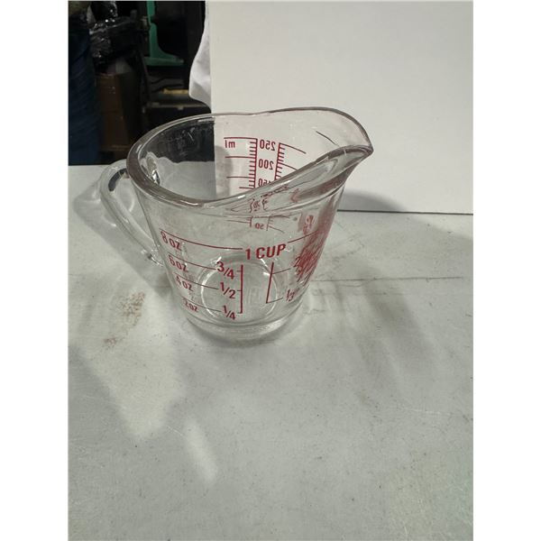 Fire king glass measuring cup