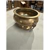 Image 1 : Brass bowl/planter