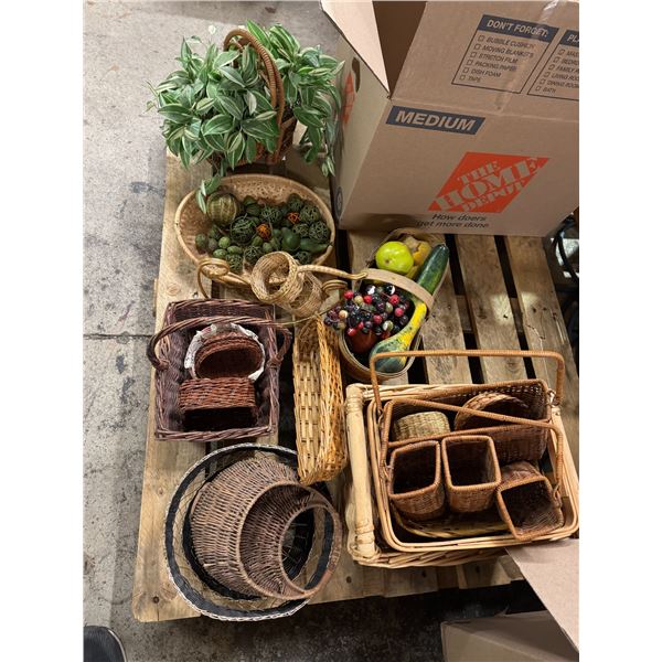 Assorted baskets