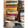 Image 2 : Calendars and books