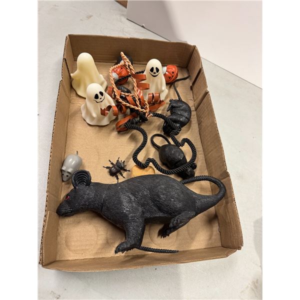 Decor, rats mice, and Halloween