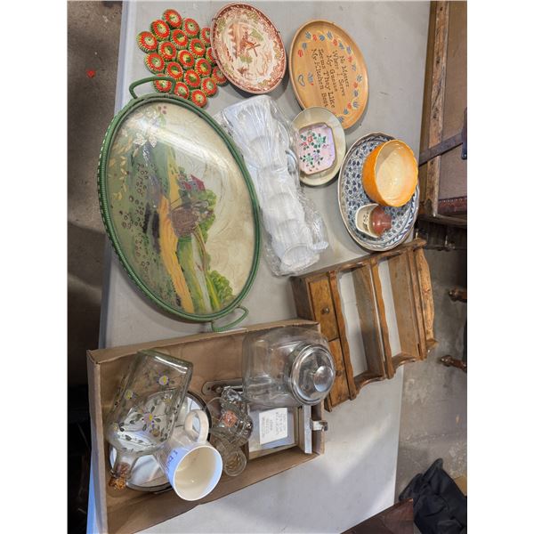 Household collectibles