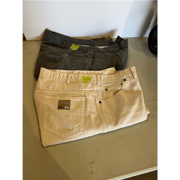 2 pairs of shorts size 38