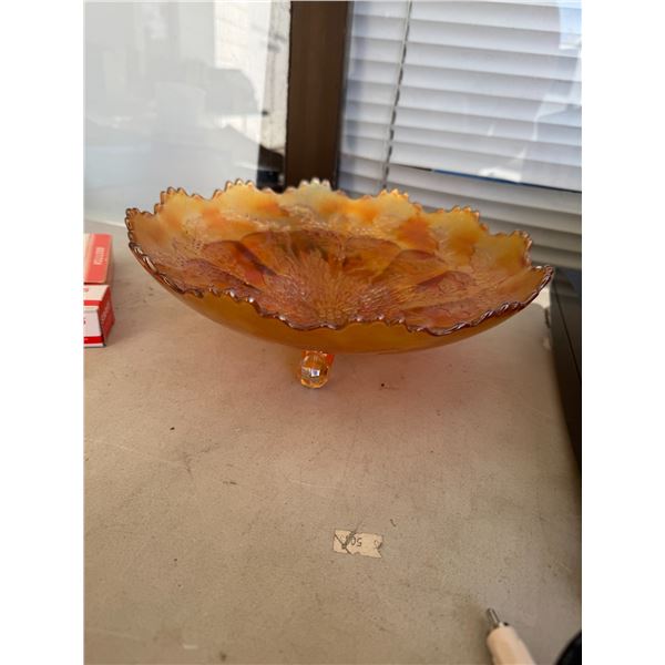Vintage Fenton Carnival Glass Iridesent Marigold Stag And Holly 11” Tri-Footed Bowl