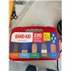 Image 1 : Band-Aids