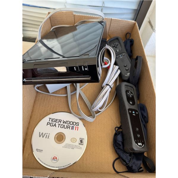 Wii, game and controllers