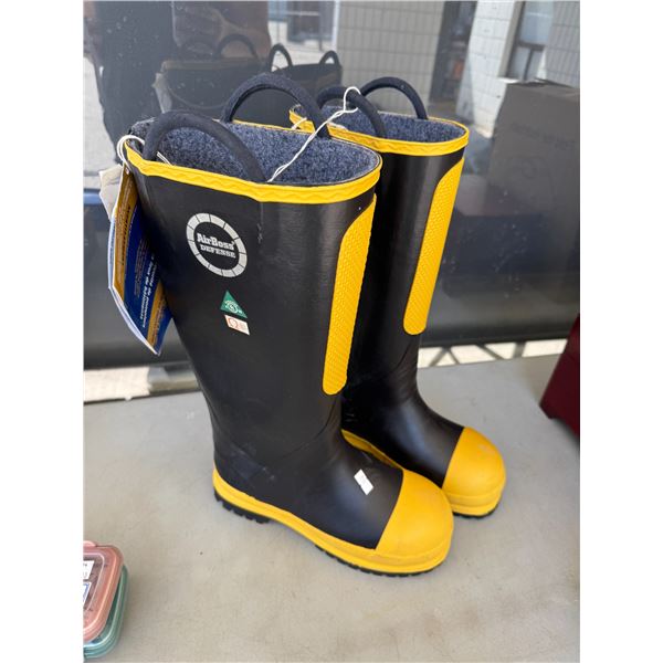 Air boss defense boots, Steel, Toed size 6