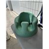 Image 1 : Bumbo chair