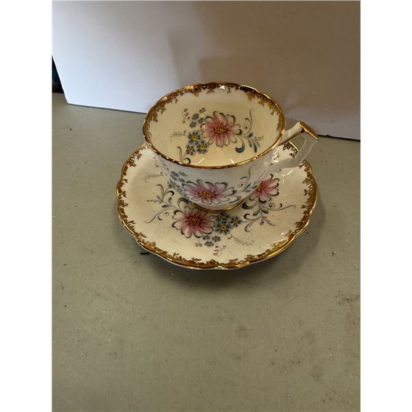 Ainsley teacup and saucer