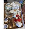 Image 1 : Household items