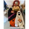 Image 1 : Halloween items