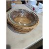Image 1 : Pyrex  basket with Pyrex  baking dish
