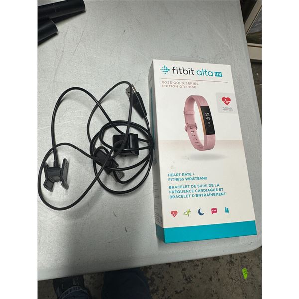 Fitbit Alta, HR W/4 charging cords – needs new strap