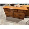 Image 1 : Palliser  dresser