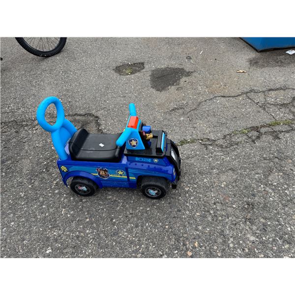 Paw patrol ride on toy