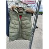 Image 1 : Vest size medium
