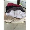 Image 1 : Clothing mostly small some medium