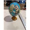 Image 1 : Decorated ostrich egg