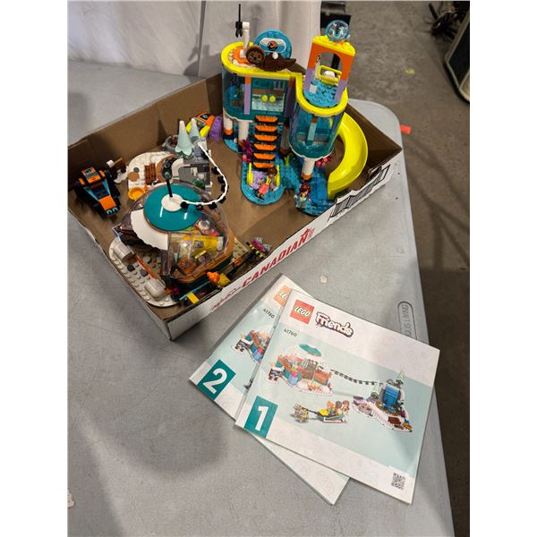 2 sets of friends Lego