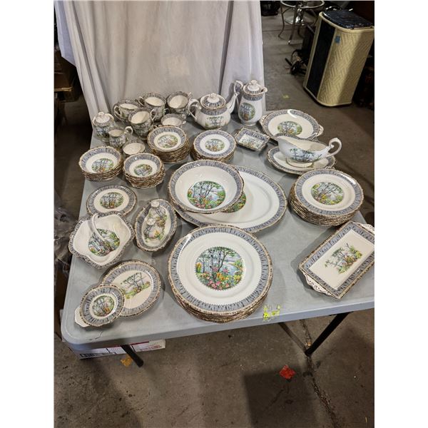 Royal Albert Silverbirch, China dish set
