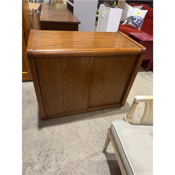 Shelf cabinet with closing doors measures 36" x 20" x 29" tall