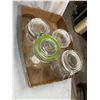 Image 1 : Sealing jars