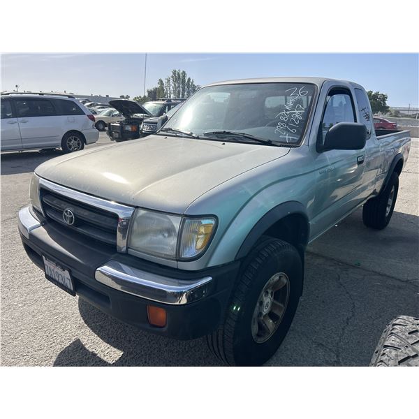 2000 Toyota Tacoma