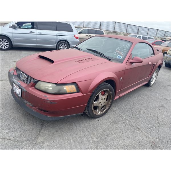 2000 Ford Mustang