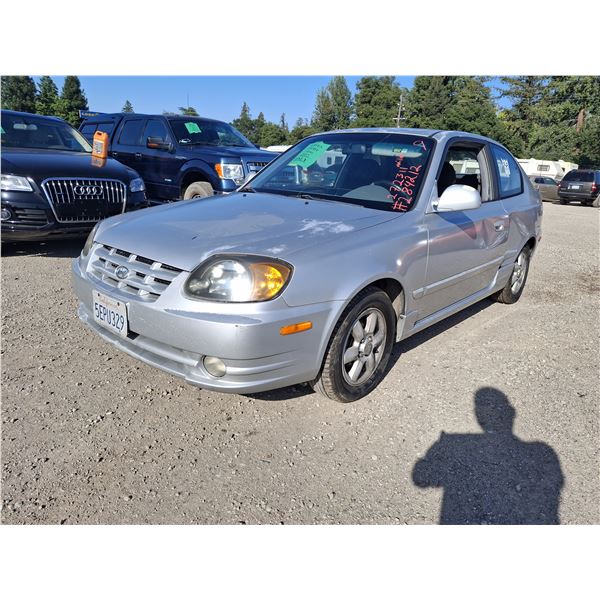 2004 Hyundai Accent