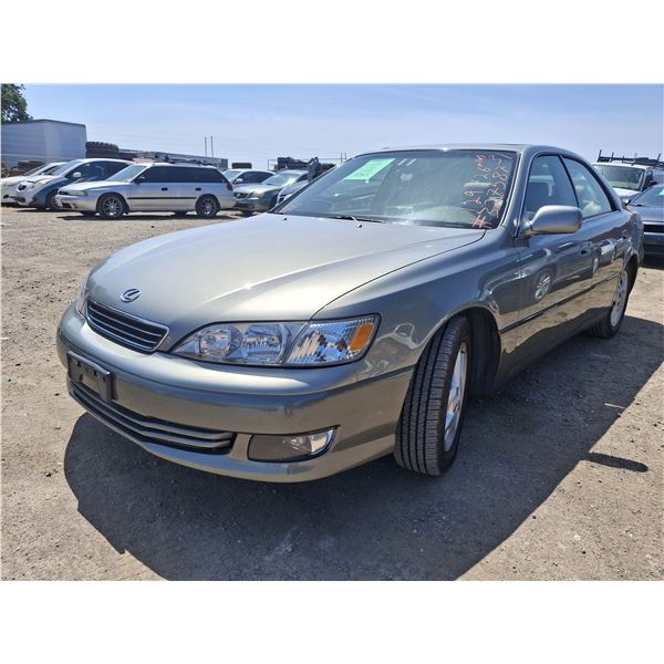 2001 Lexus ES