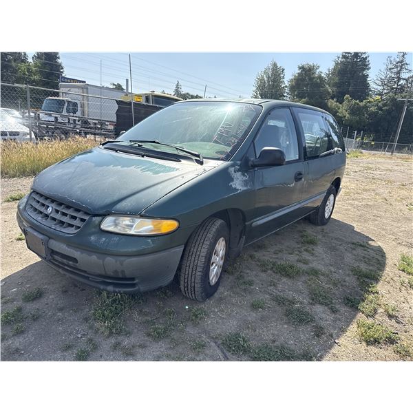 1996 Plymouth Voyager
