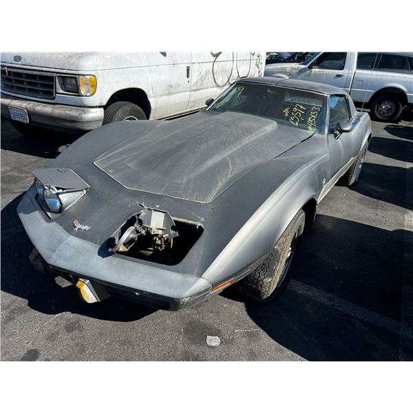 1975 CHEVEROLET CORVETTE