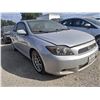 Image 2 : 2005 Scion tC