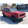 Image 2 : JEEP CHEROKEE 2000 T-DONATION