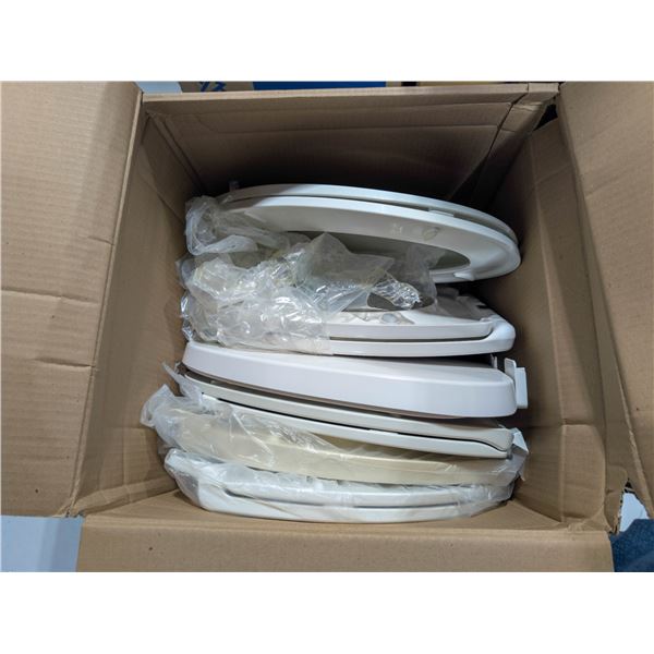 BOX OF ASSORTED NEW DISPLAY TOILET SEATS - 6 SOFT