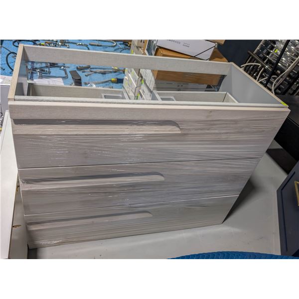DISPLAY ROYO VITALE 40" 3 DRAWER BATHROOM VANITY