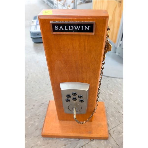 DISPLAY BALDWIN KEY COMBINATION LOCK W/ DEADBOLT